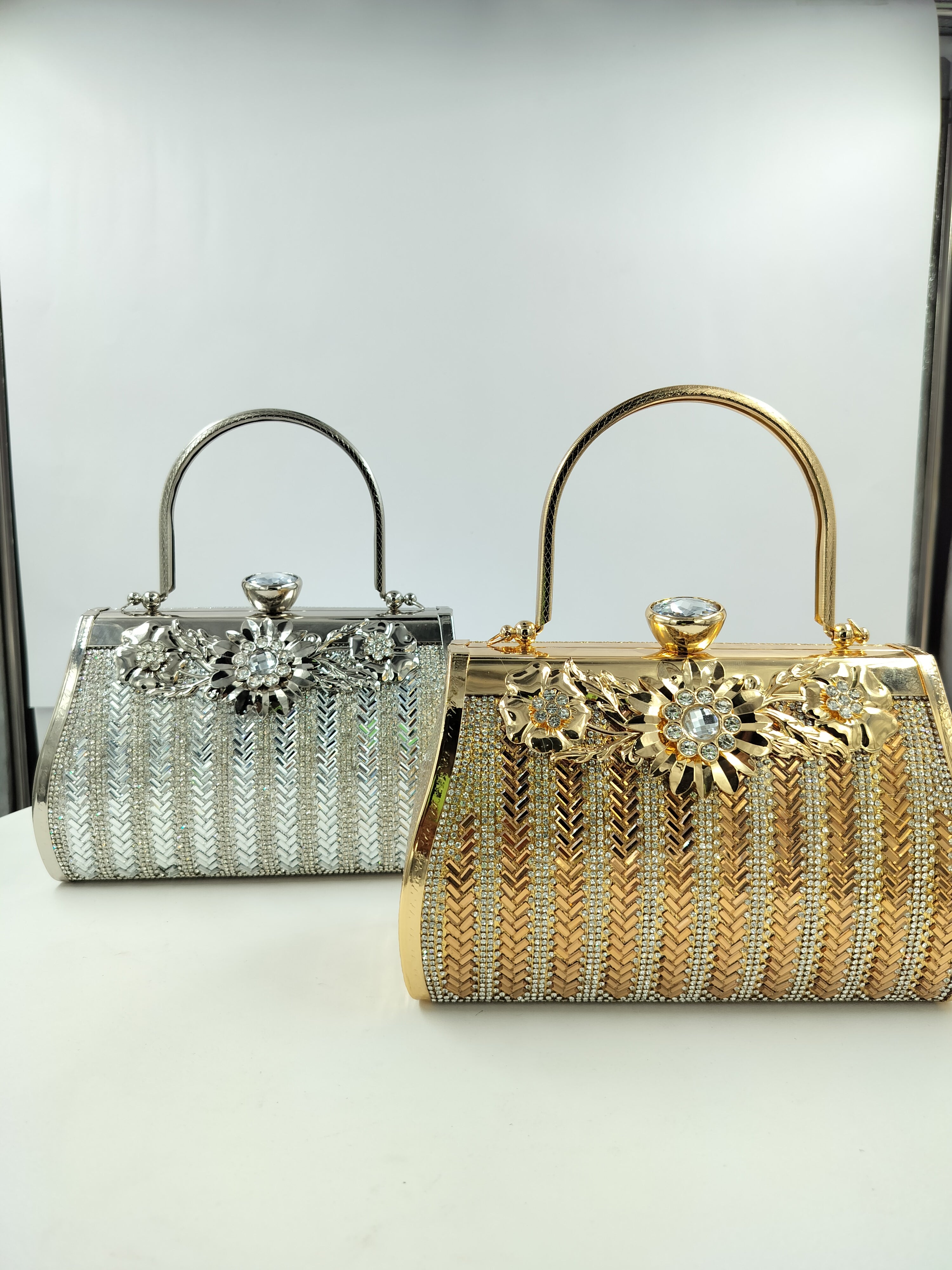 Metallique HandBag