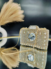 CAMERA STUDDED CLUTCH 2.0